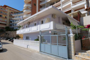 Kosta Apartments